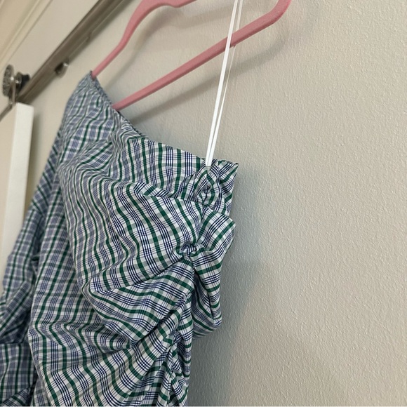 Petersyn One Shoulder Ruffle Blouse - Picture 5 of 10